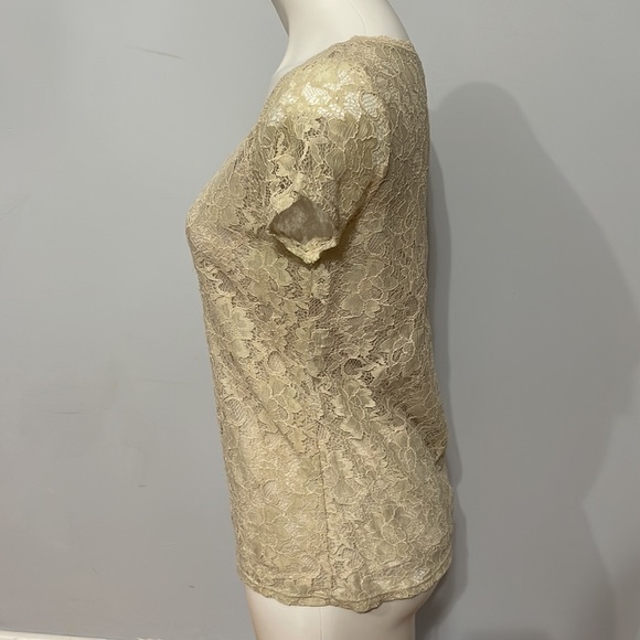 Beige Lace Shirt, size small - Picture 5 of 8